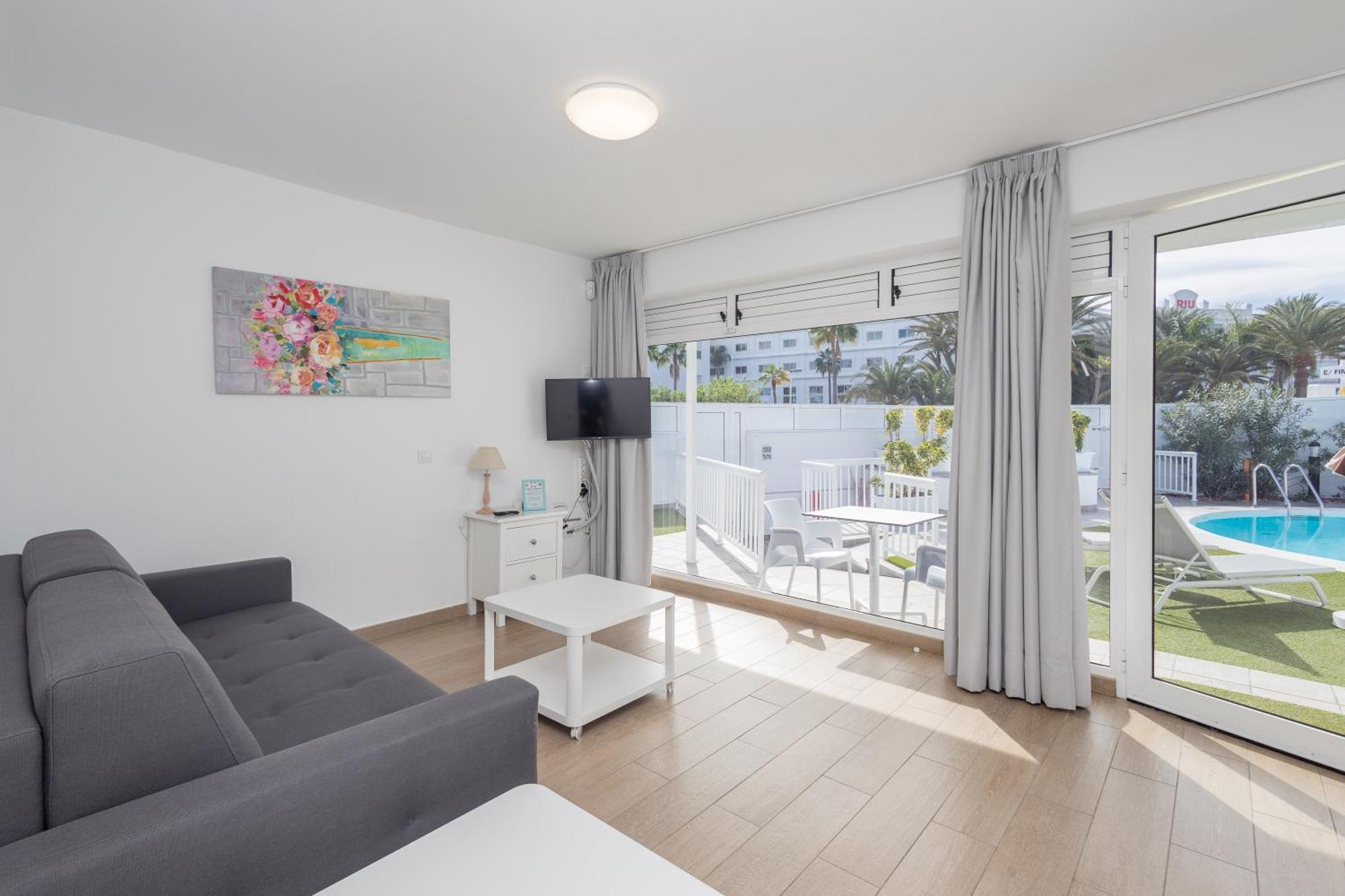 Lightbooking Alemania Piscina Privada Playa Del Ingles Exterior foto